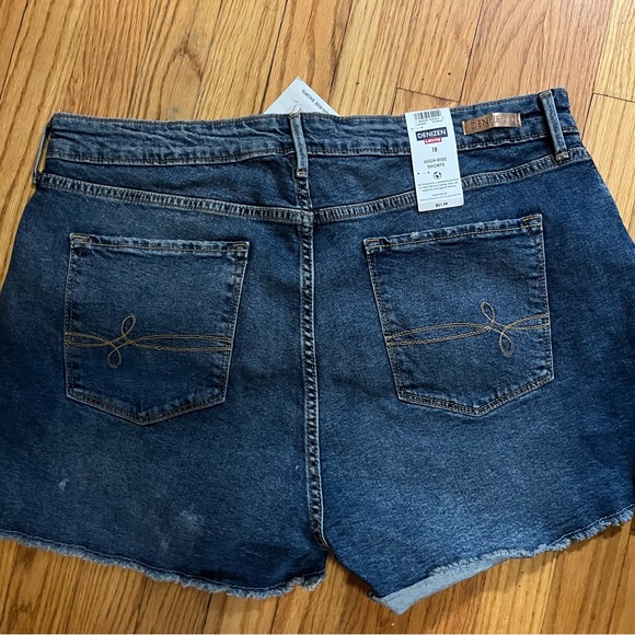 NWT denizen from Levi shorts - Picture 5 of 5
